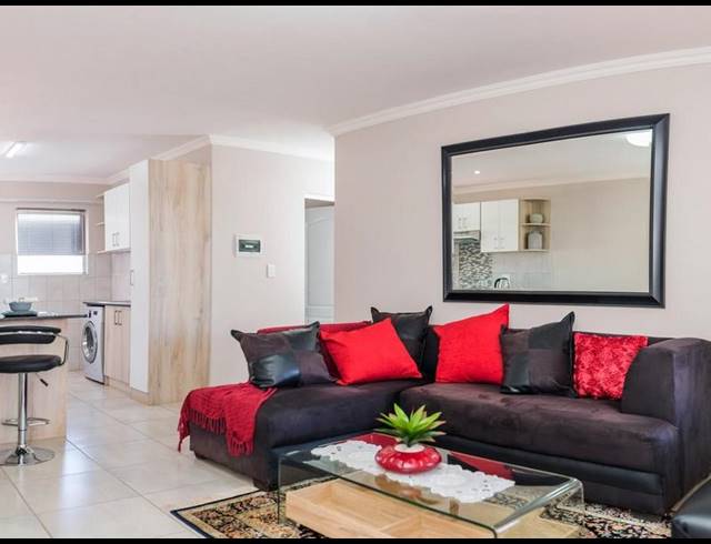 2 BEDROOM TOWNHOUSE FOR SALE IN MONTANA